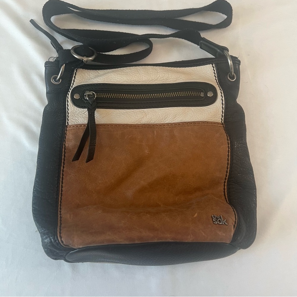 The Sak Laurel Women's‎ Black, Cream, and Brown Crossbody Bag